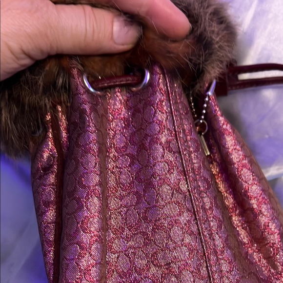 Coach Burgundy Fur-Trimmed vintage 1976 Women's wristlet - Picture 7 of 12